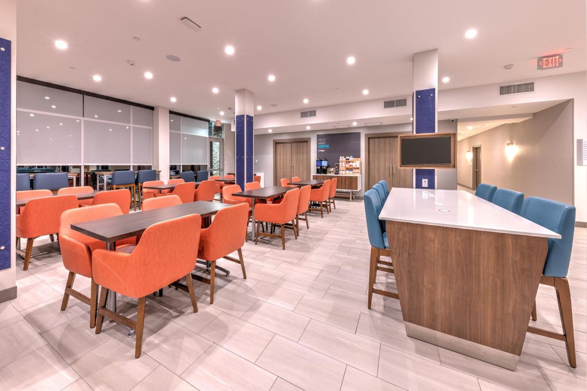 Holiday Inn Express & Suites Austin Airport East By Ihg Exteriér fotografie