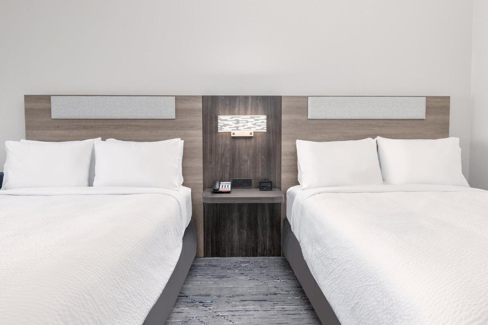 Holiday Inn Express & Suites Austin Airport East By Ihg Exteriér fotografie